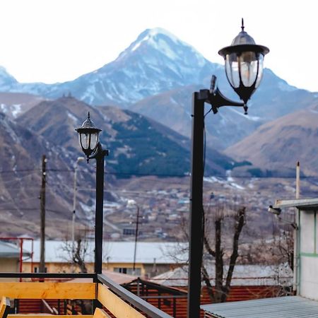 Wooden Hotel Kazbegi Exterior photo