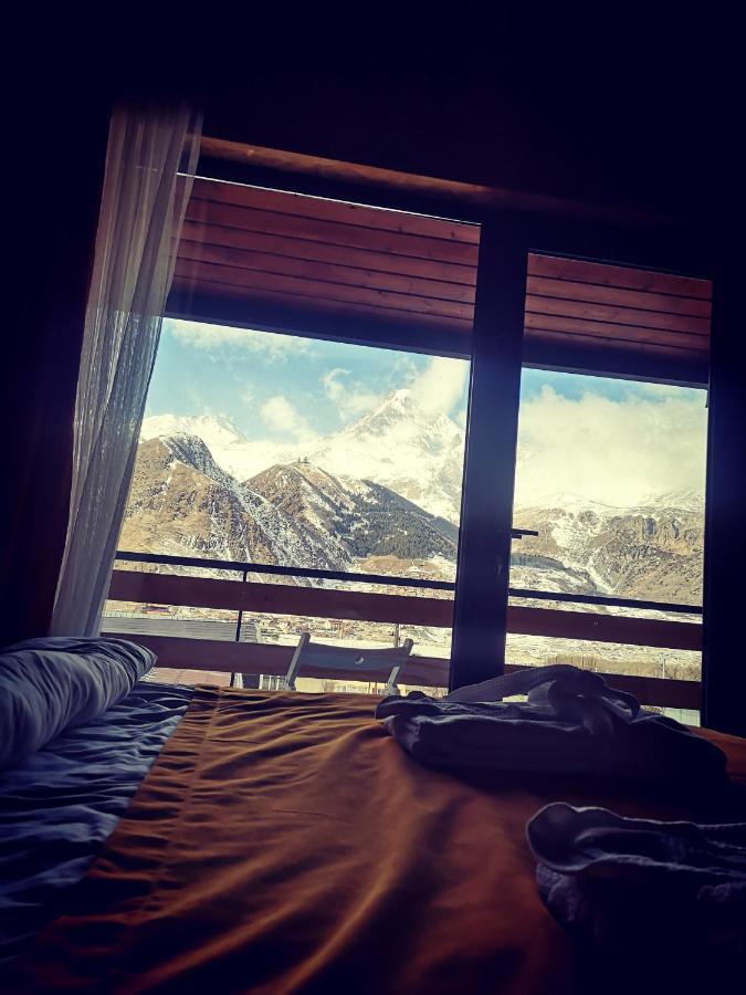 Wooden Hotel Kazbegi Exterior photo