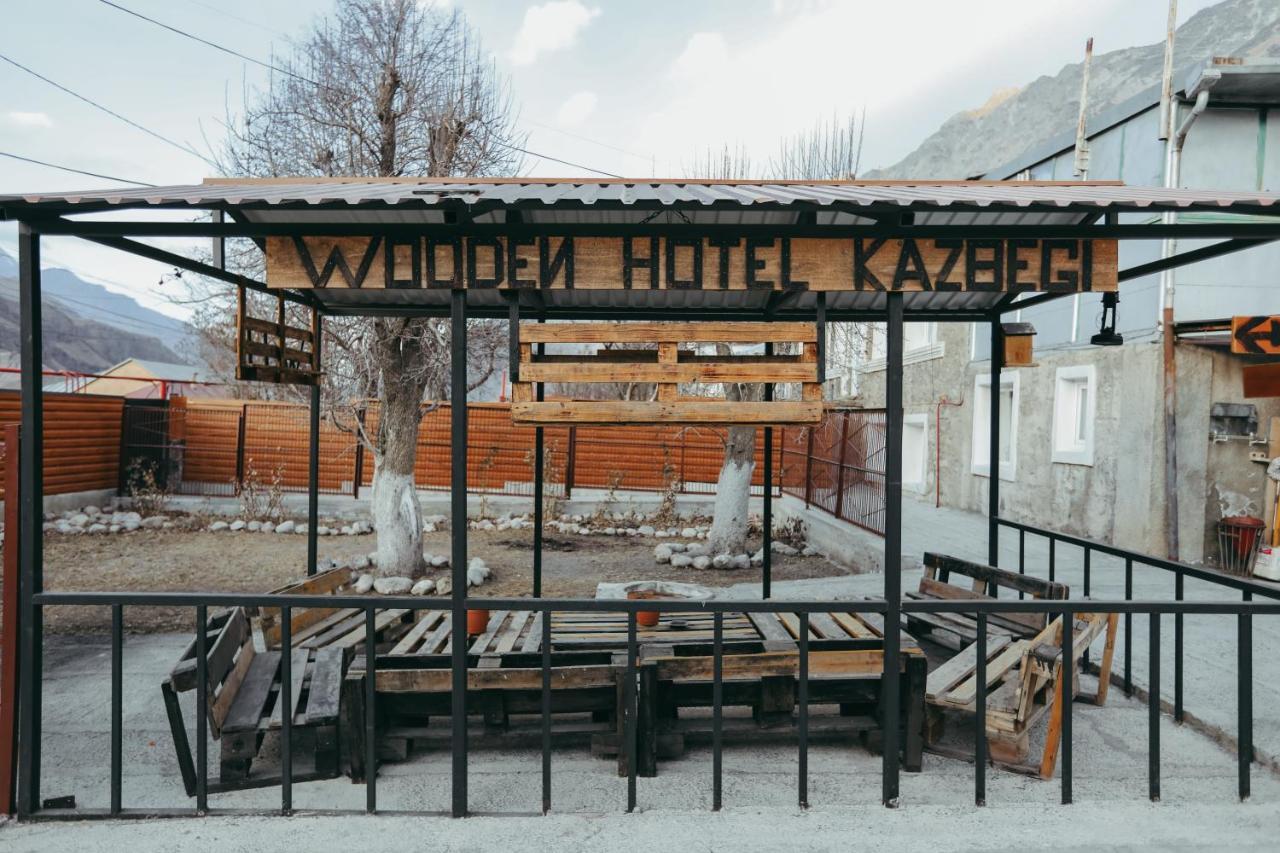 Wooden Hotel Kazbegi Exterior photo