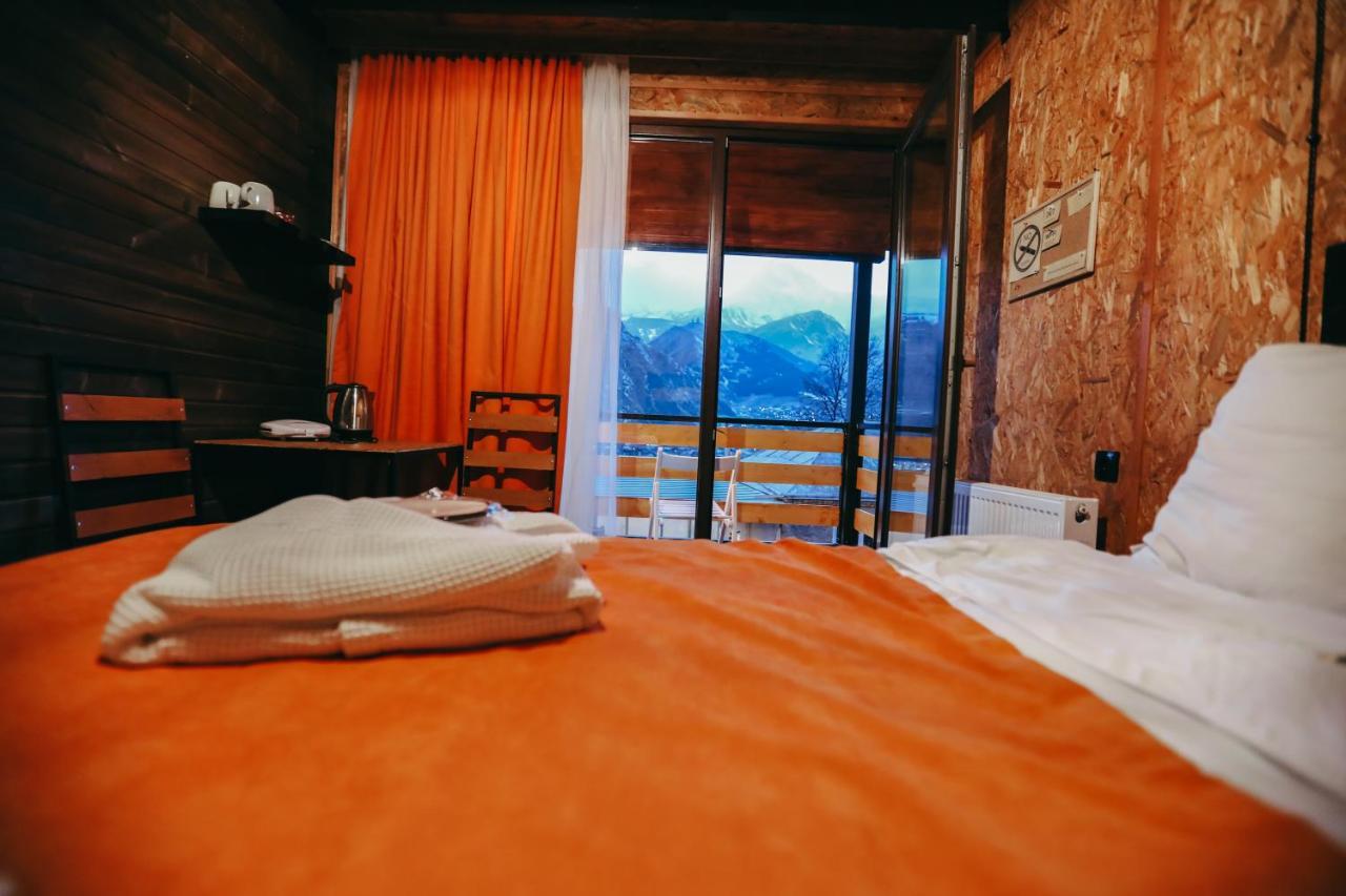 Wooden Hotel Kazbegi Exterior photo